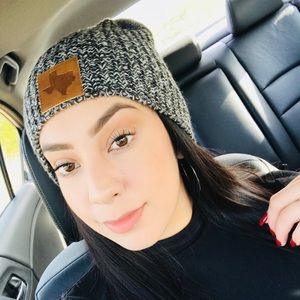 Meet your Posher, Chriselda